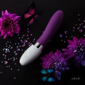 Liv-2_packshot_plum__79642_std