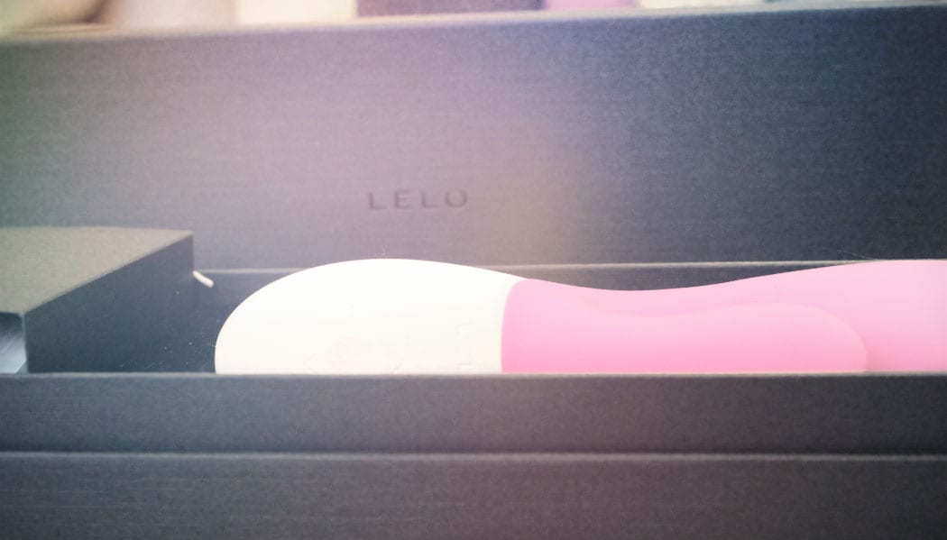 Review: LELO INA WAVE